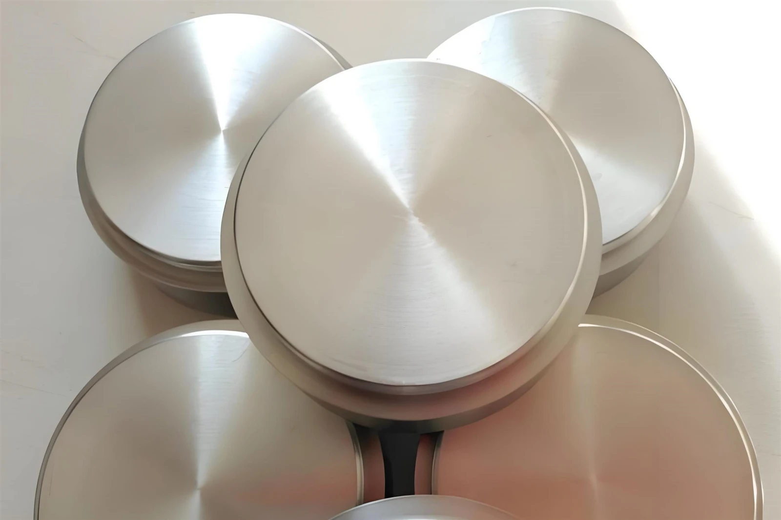 Ti Sputtering Targets Ti Sputtering Targets